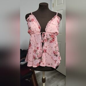 5/$20** XL Unbranded Flowy Floral Tie Up In Front Top